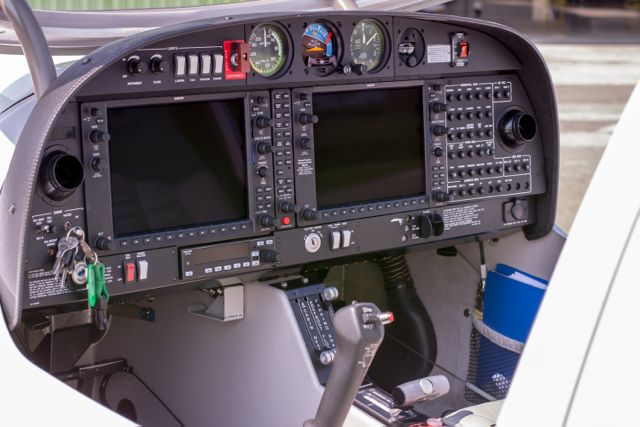 DA40 intérieur ter