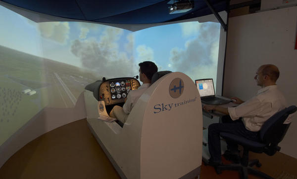 Simulateur de vol Sky training