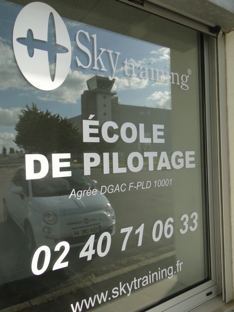 vitre skytraining snz ecole pilotage